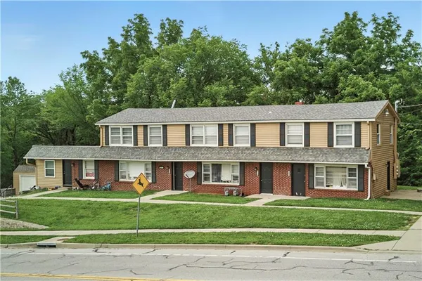 $849,900 | 12712 West 51st Street, Shawnee, KS 66216