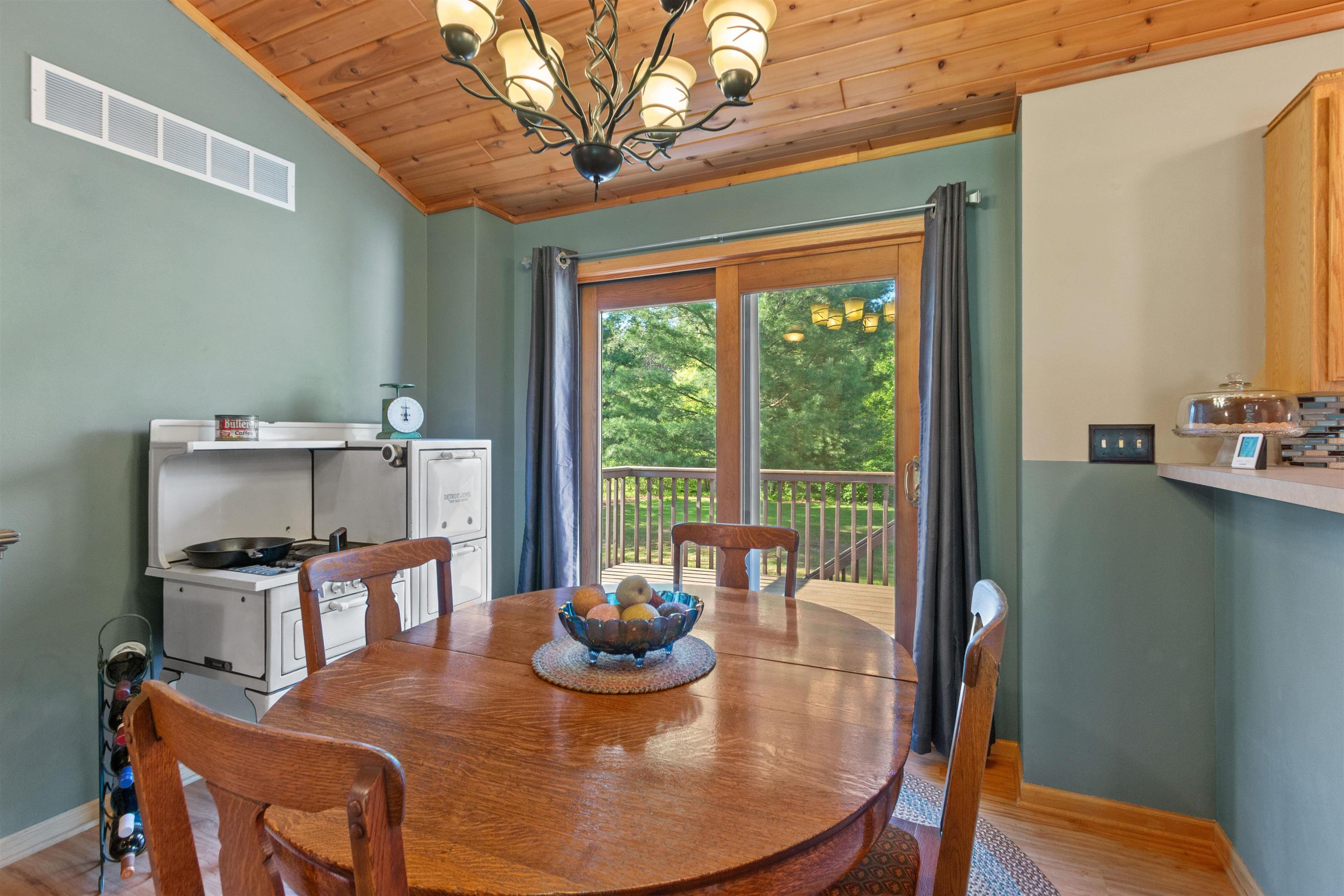 201599 Dorie Lane Mosinee, WI 54455 - Photo 12 of 47