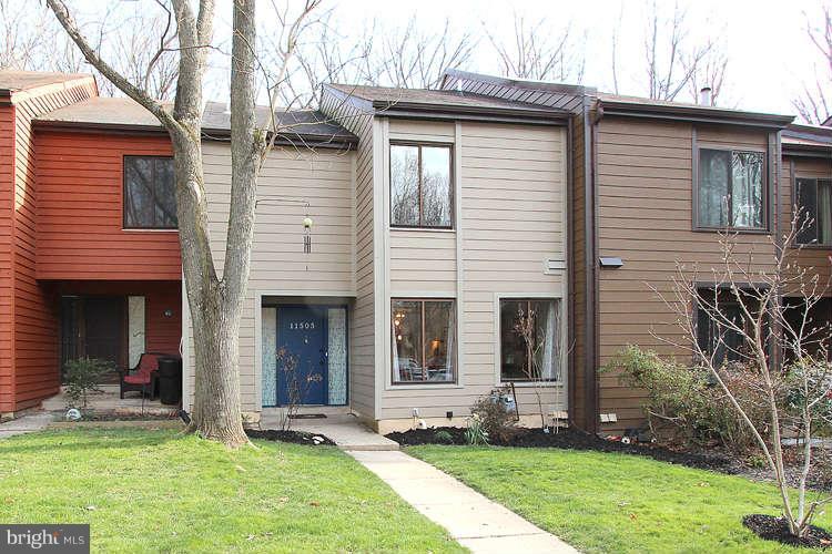 11505 Hearthstone Court Reston, VA 20191 - Photo 1 of 30 Exterior (Front)