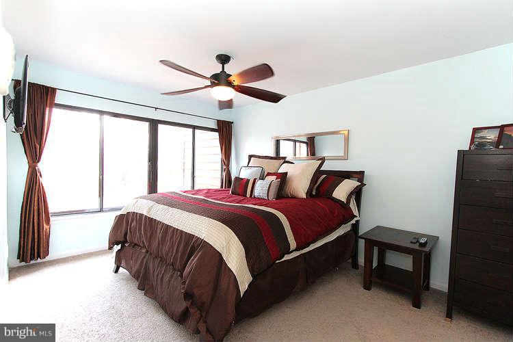 11505 Hearthstone Court Reston, VA 20191 - Photo 17 of 30 Bedroom (Master)