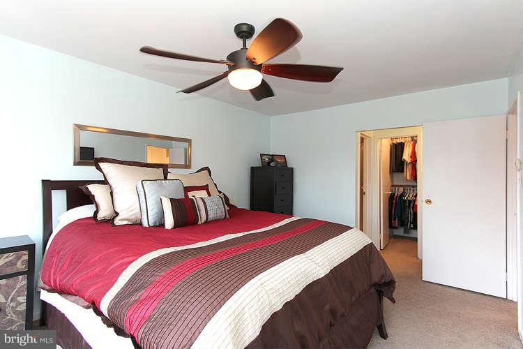 11505 Hearthstone Court Reston, VA 20191 - Photo 18 of 30 Bedroom (Master)