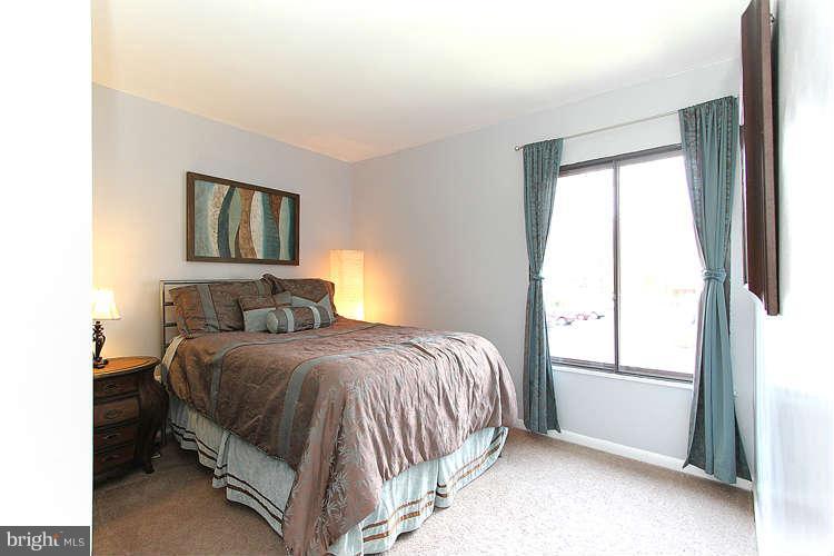 11505 Hearthstone Court Reston, VA 20191 - Photo 21 of 30 Bedroom
