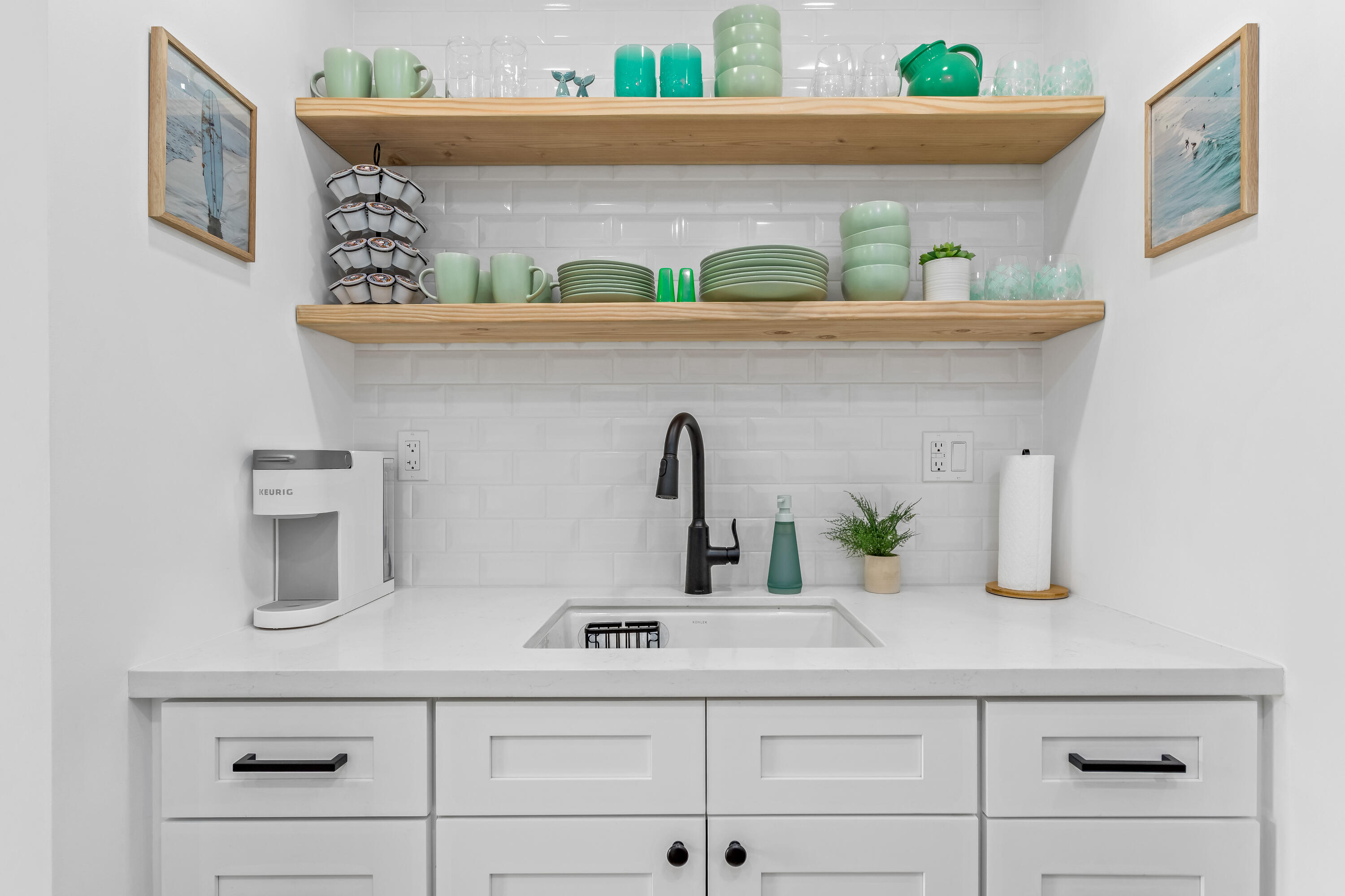 4902 Sandyland Road, Unit 134 Carpinteria, CA 93013 - Photo 7 of 19 a close view of sink and cabinets