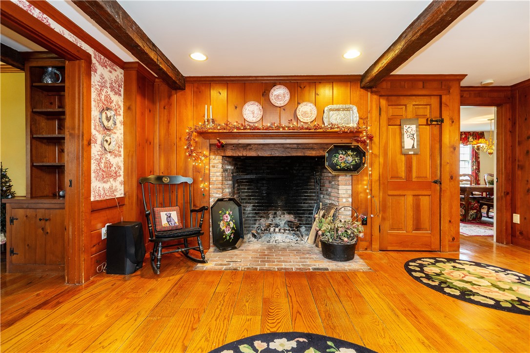 241 Howland Road East Greenwich, RI 02818 - Photo 23 of 50