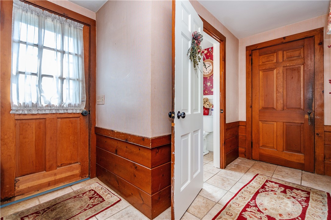 241 Howland Road East Greenwich, RI 02818 - Photo 26 of 50