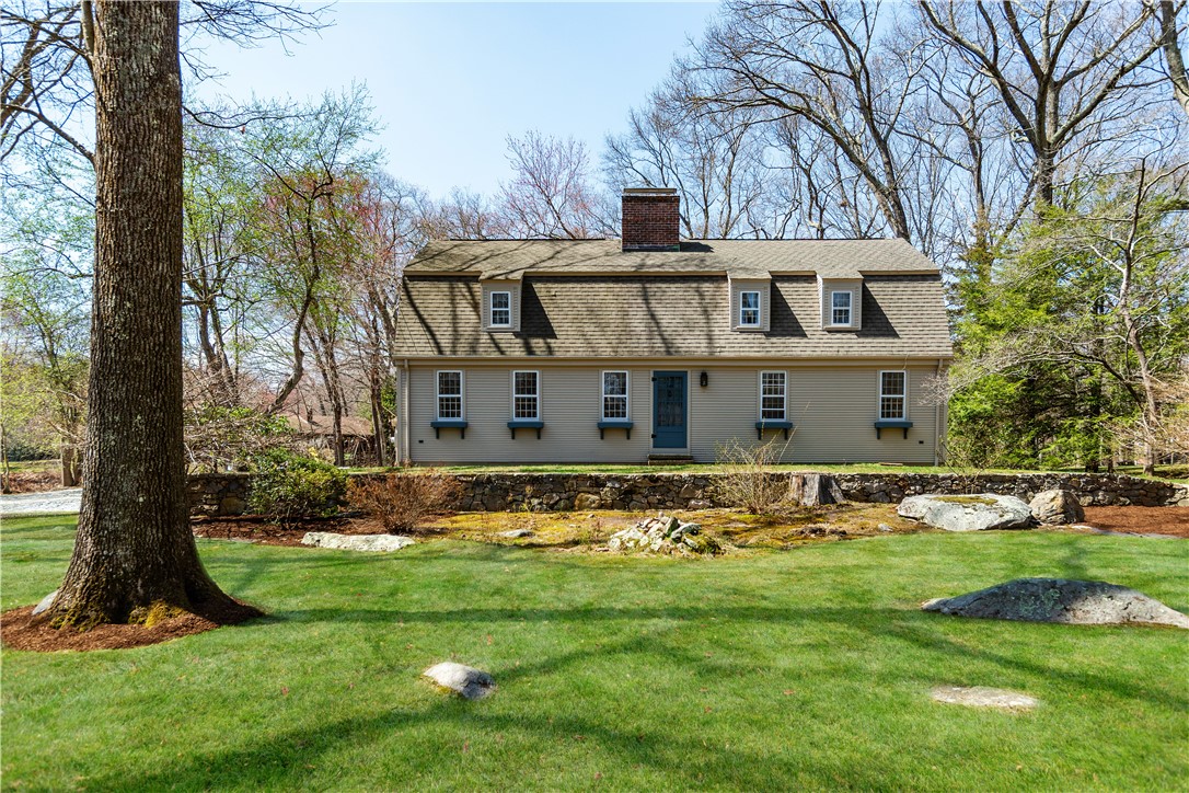 241 Howland Road East Greenwich, RI 02818 - Photo 3 of 50