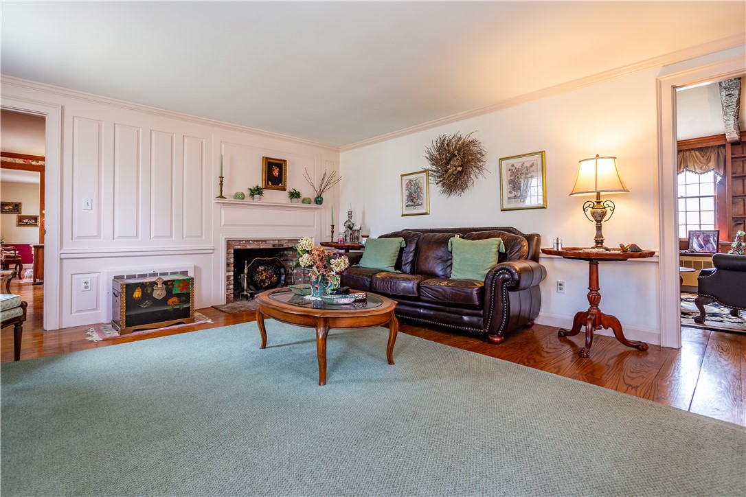 241 Howland Road East Greenwich, RI 02818 - Photo 33 of 50