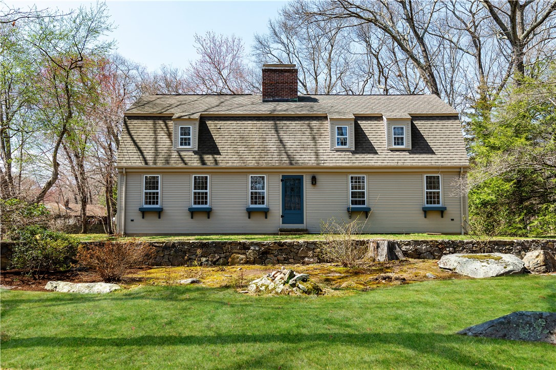 241 Howland Road East Greenwich, RI 02818 - Photo 7 of 50