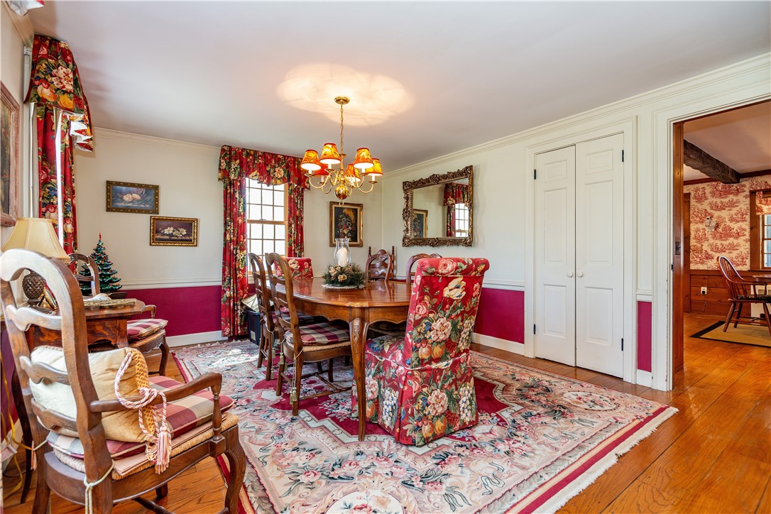 241 Howland Road East Greenwich, RI 02818 - Photo 10 of 50