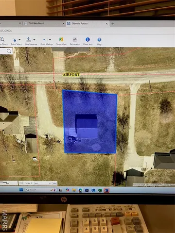 $175,000 | 4810 Airport Road, Albers, IL 62215