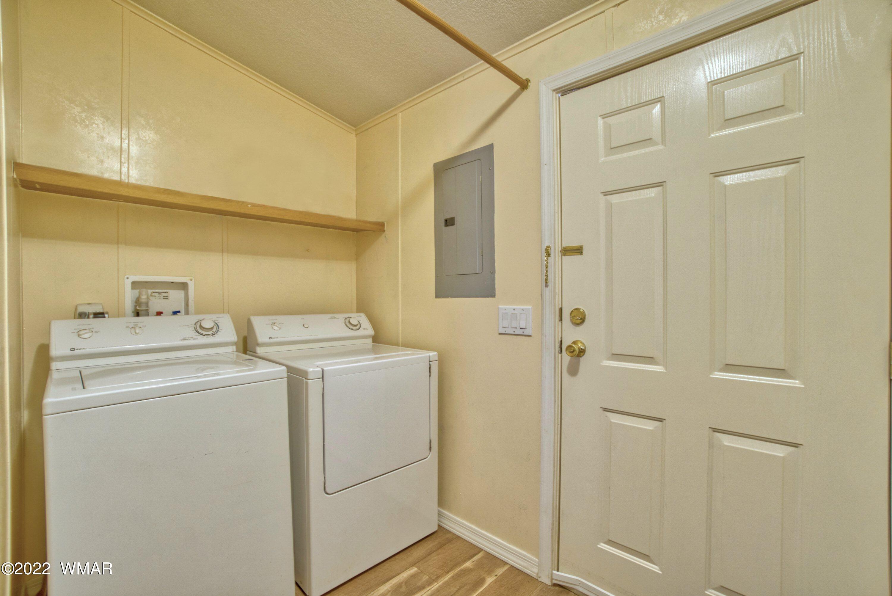 211 Rodeo Drive Lakeside, AZ 85929 - Photo 21 of 47 Gallery Image 21