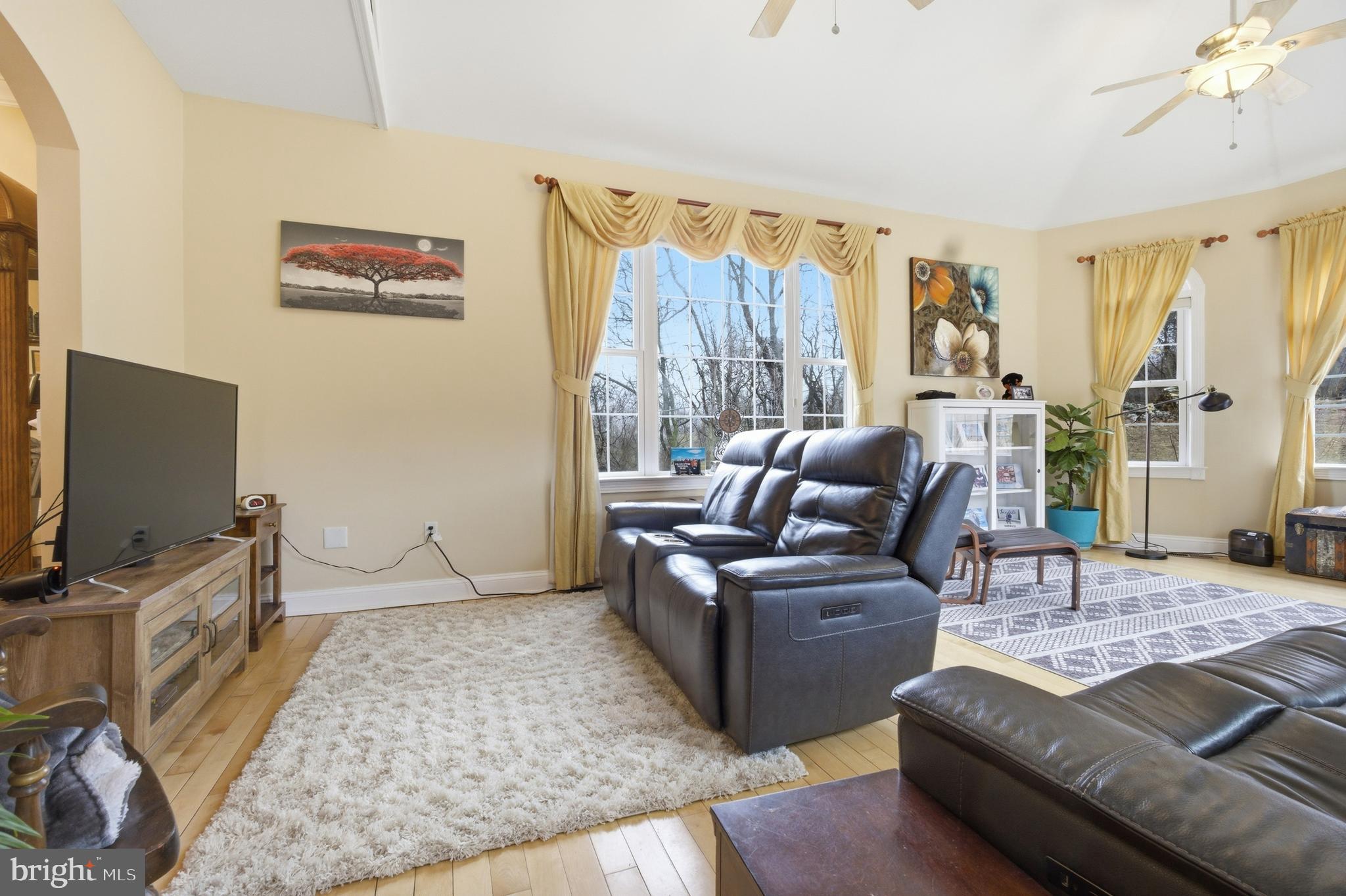 21111 Greenbrier Road Boonsboro, MD 21713 - Photo 24 of 92