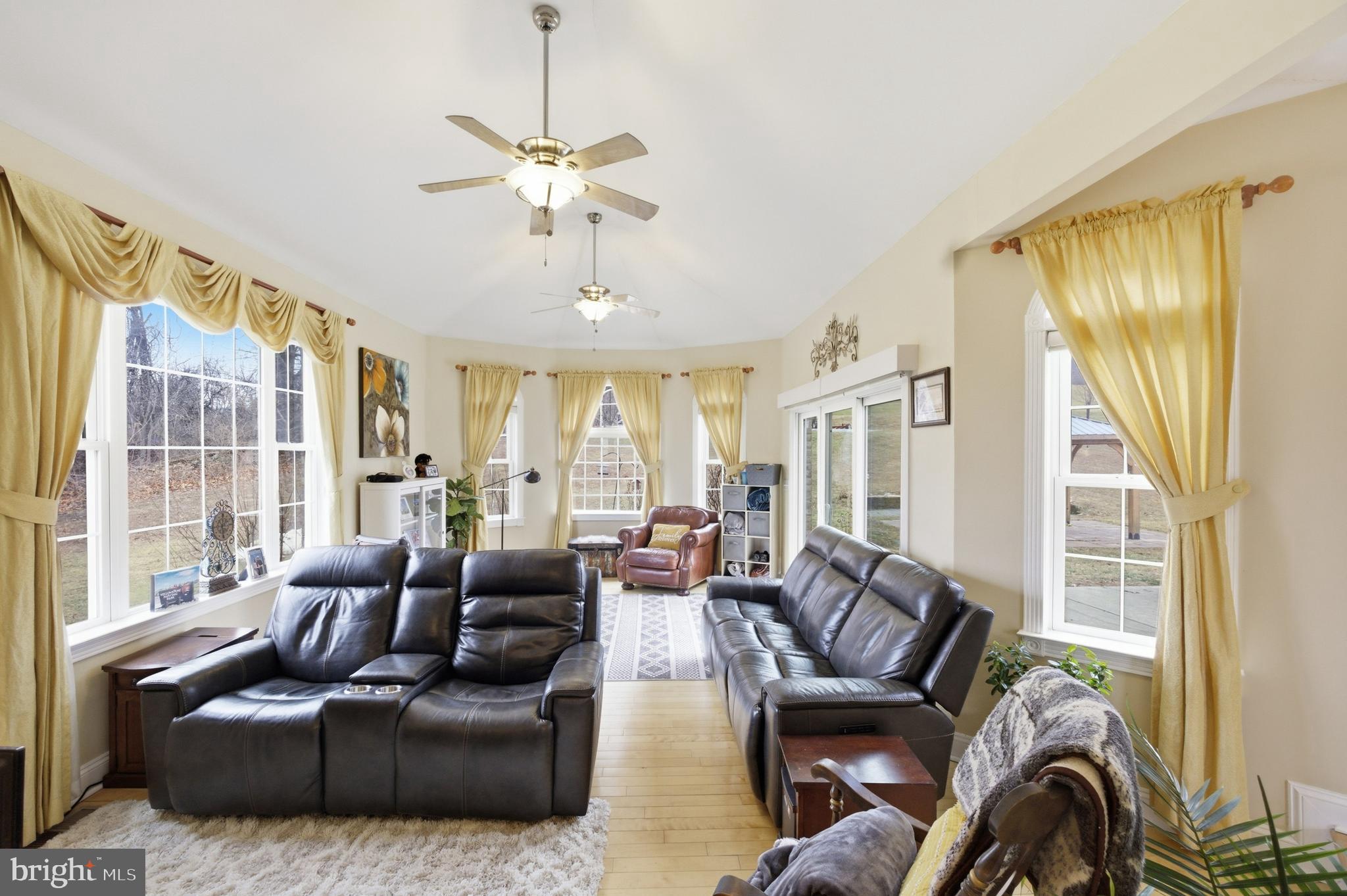 21111 Greenbrier Road Boonsboro, MD 21713 - Photo 35 of 90