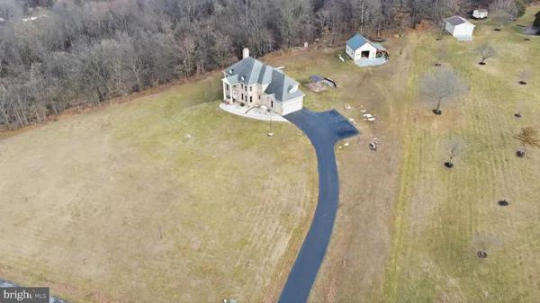 $1,099,000 | 21111 Greenbrier Road, Boonsboro, MD 21713
