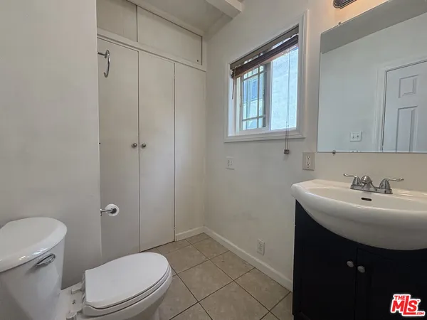 $1,650 | 1516 Talmadge Street, Unit UBU, Los Angeles, CA 90027