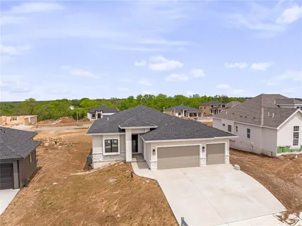 $729,895 | 25128 West 141st Terrace, Olathe, KS 66061