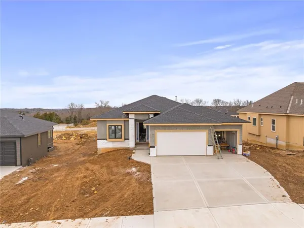 $711,145 | 25128 West 141st Terrace, Olathe, KS 66061