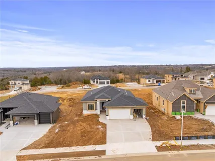 $711,145 | 25128 West 141st Terrace, Olathe, KS 66061