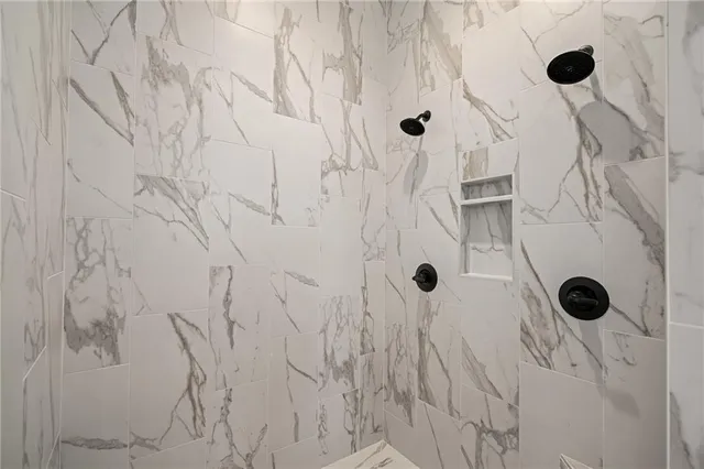 $711,145 | 25128 West 141st Terrace, Olathe, KS 66061