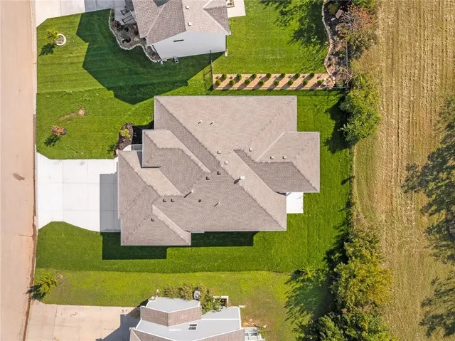 $711,145 | 25128 West 141st Terrace, Olathe, KS 66061