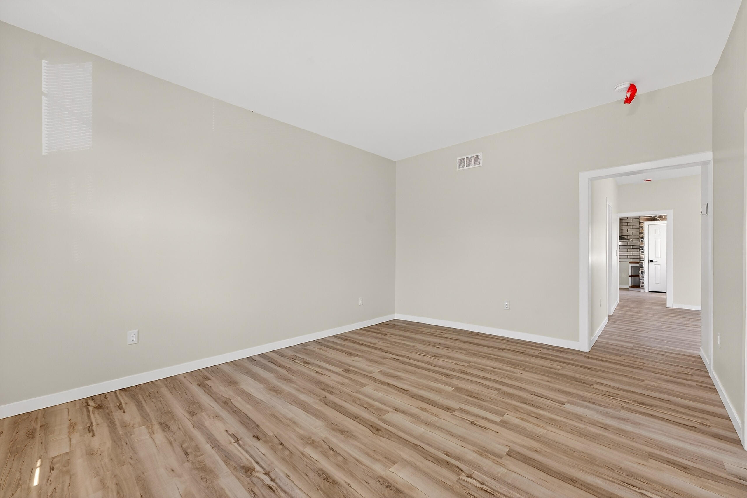 716 West Rogers Street Milwaukee, WI 53204 - Photo 34 of 40 Unit 2