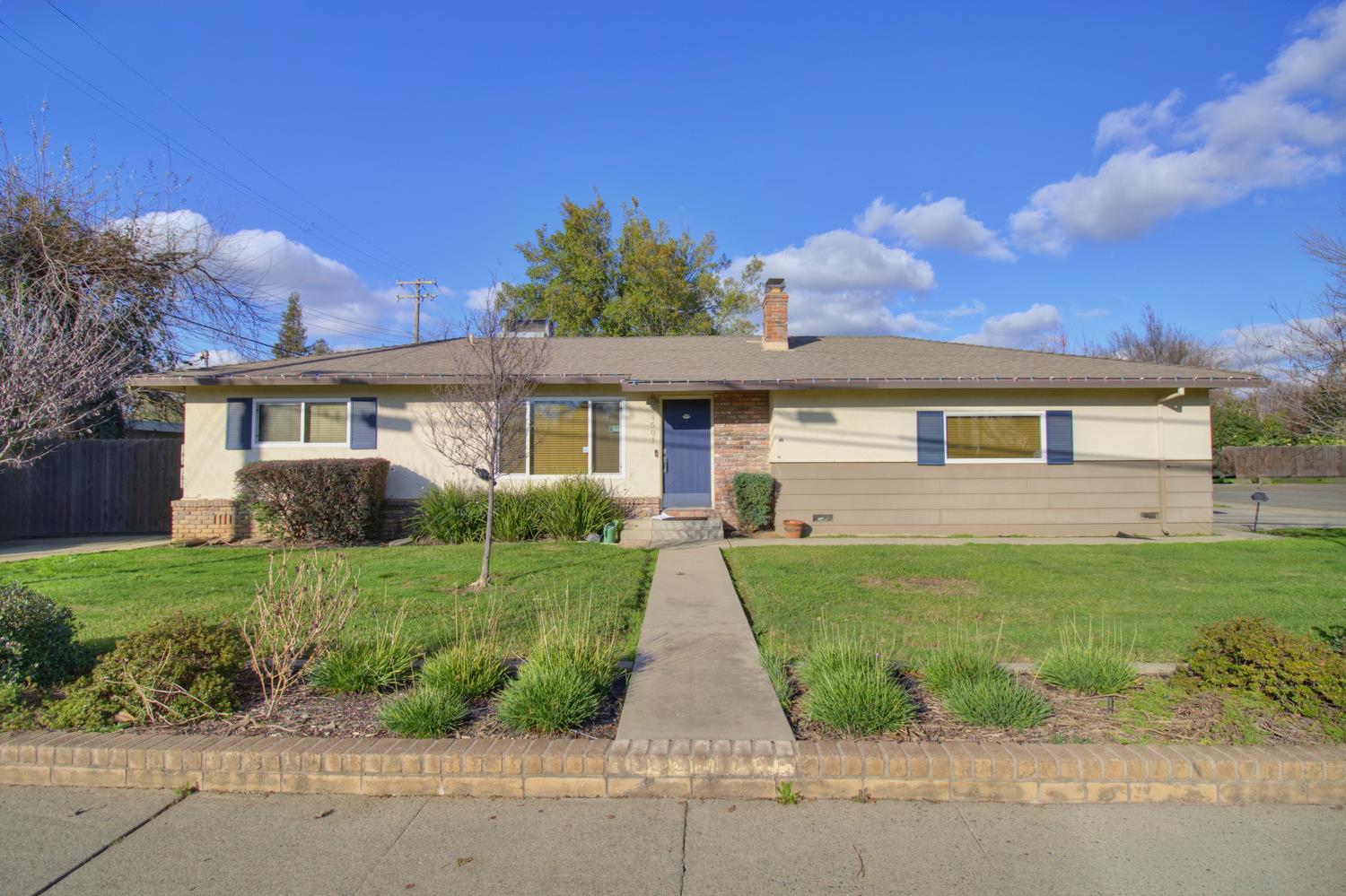 4501 Pasadena Avenue Sacramento, CA 95821 - Photo 2 of 22