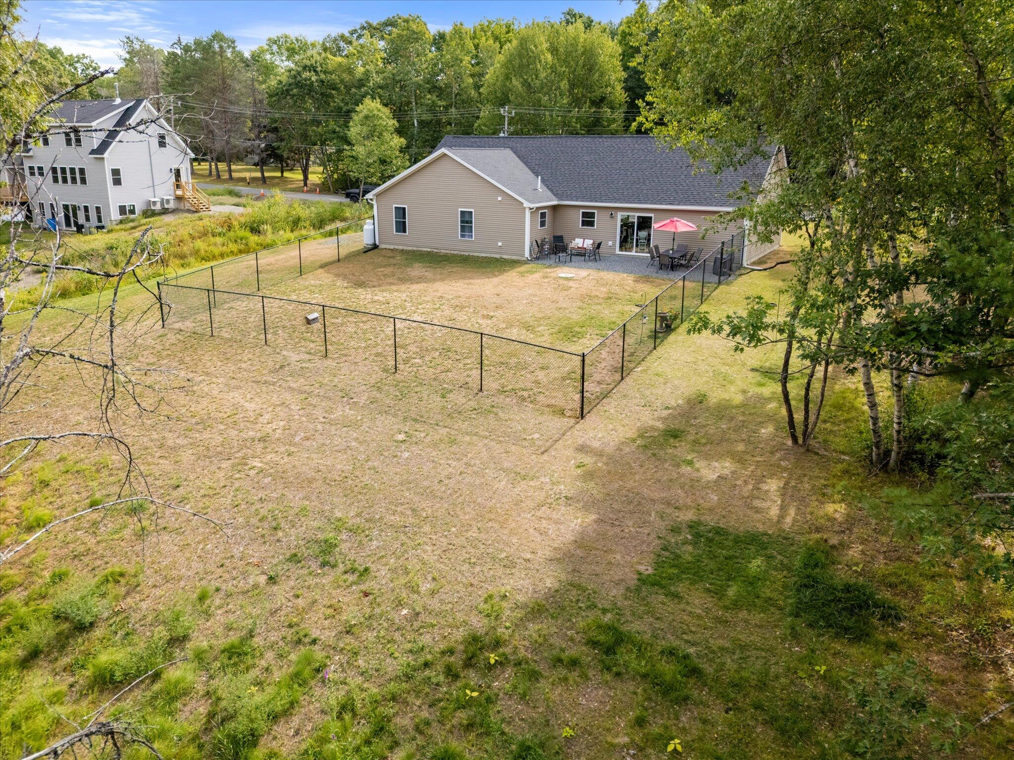 89 Union Street Orono, ME 04473 - Photo 42 of 49 42-89 Union St