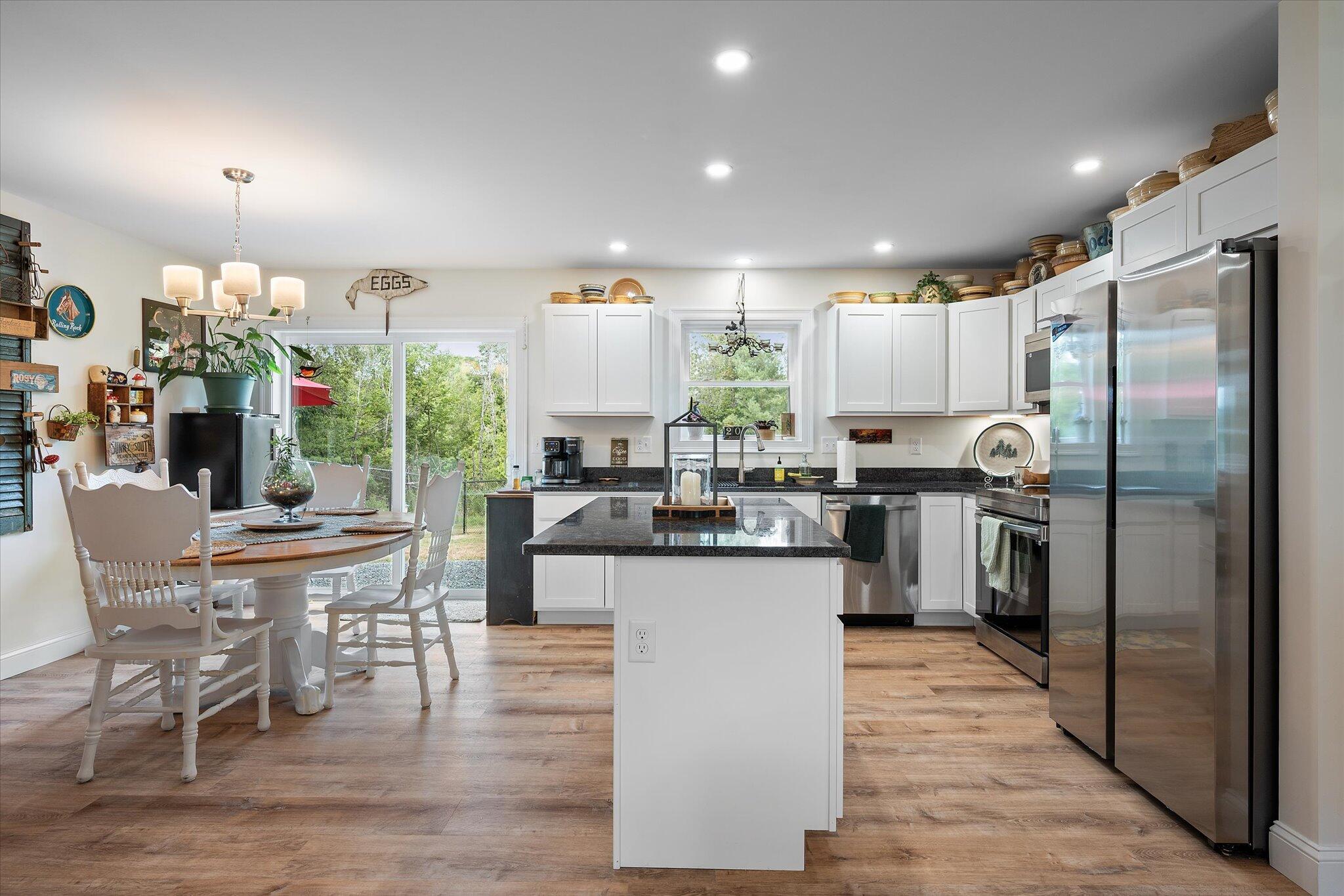 89 Union Street Orono, ME 04473 - Photo 9 of 49 09-Kitchen-Dining