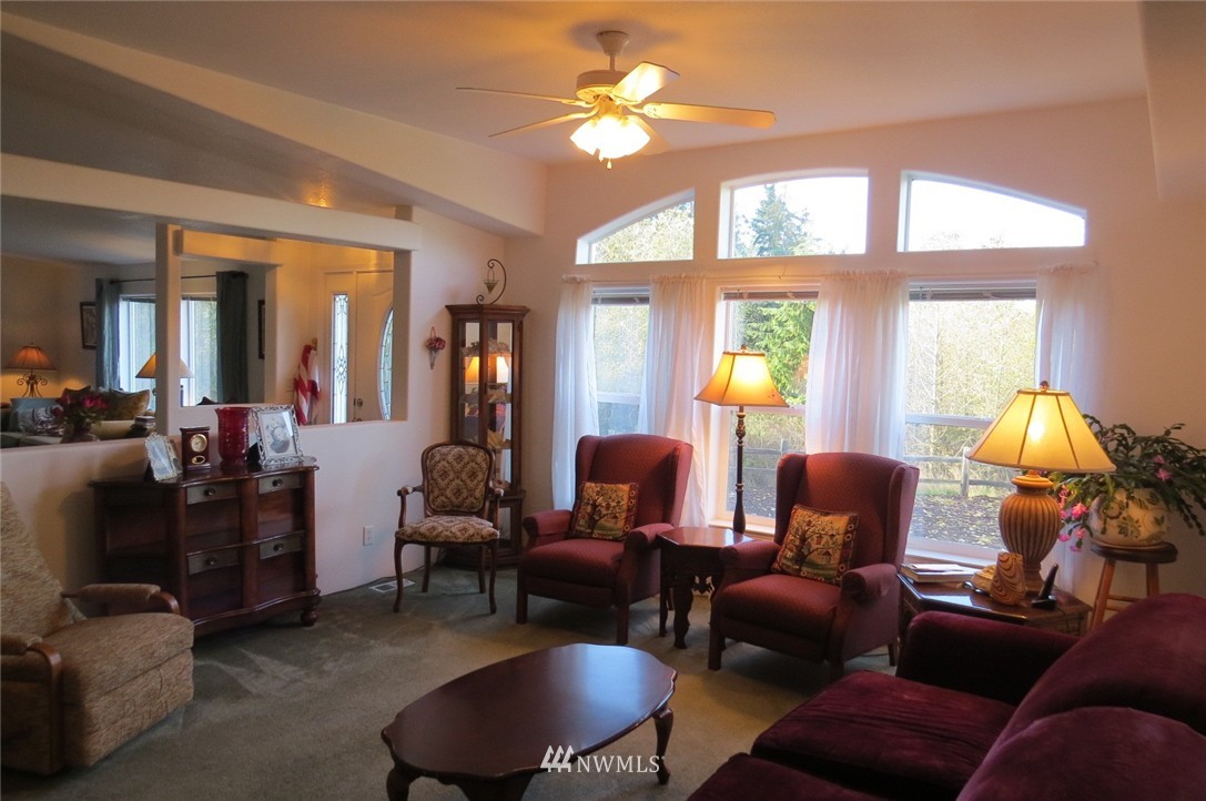 42 Derrick Road Port Angeles, WA 98362 - Photo 7 of 23