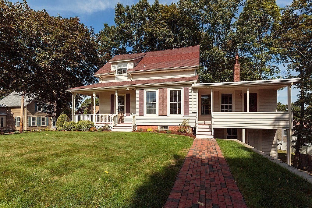4 Highland Avenue Stoneham, MA 02180 - Photo 4 of 33 Gallery Image 4