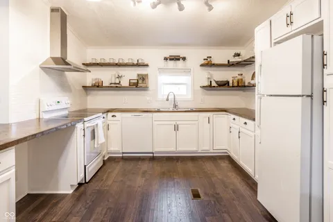 $280,000 | 16882 East Durbin Road, Noblesville, IN 46060