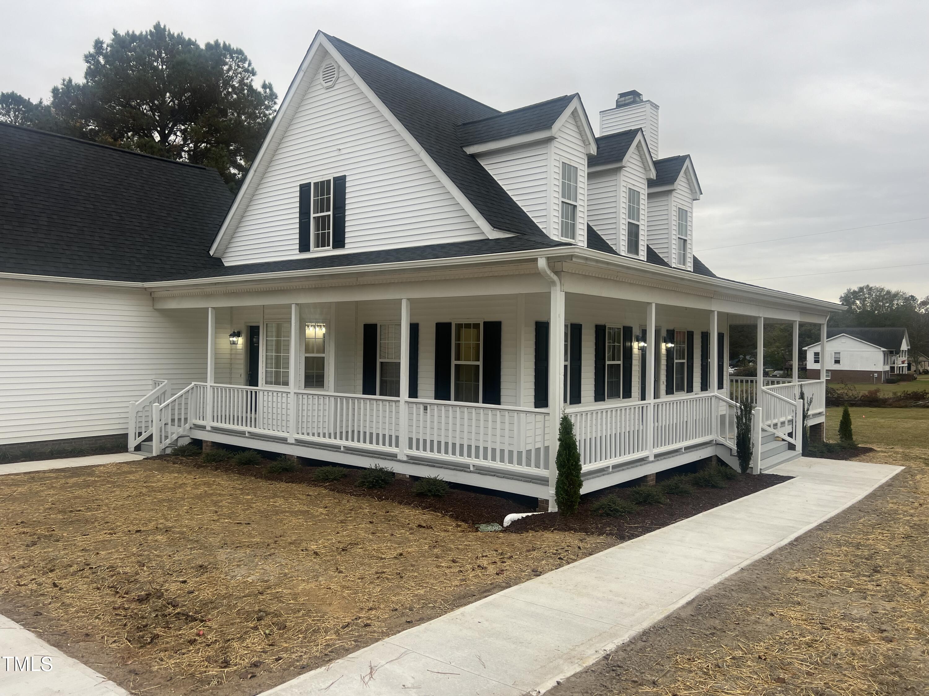 271 Parker Road Four Oaks, NC 27524 - Photo 10 of 50 Left Front Side