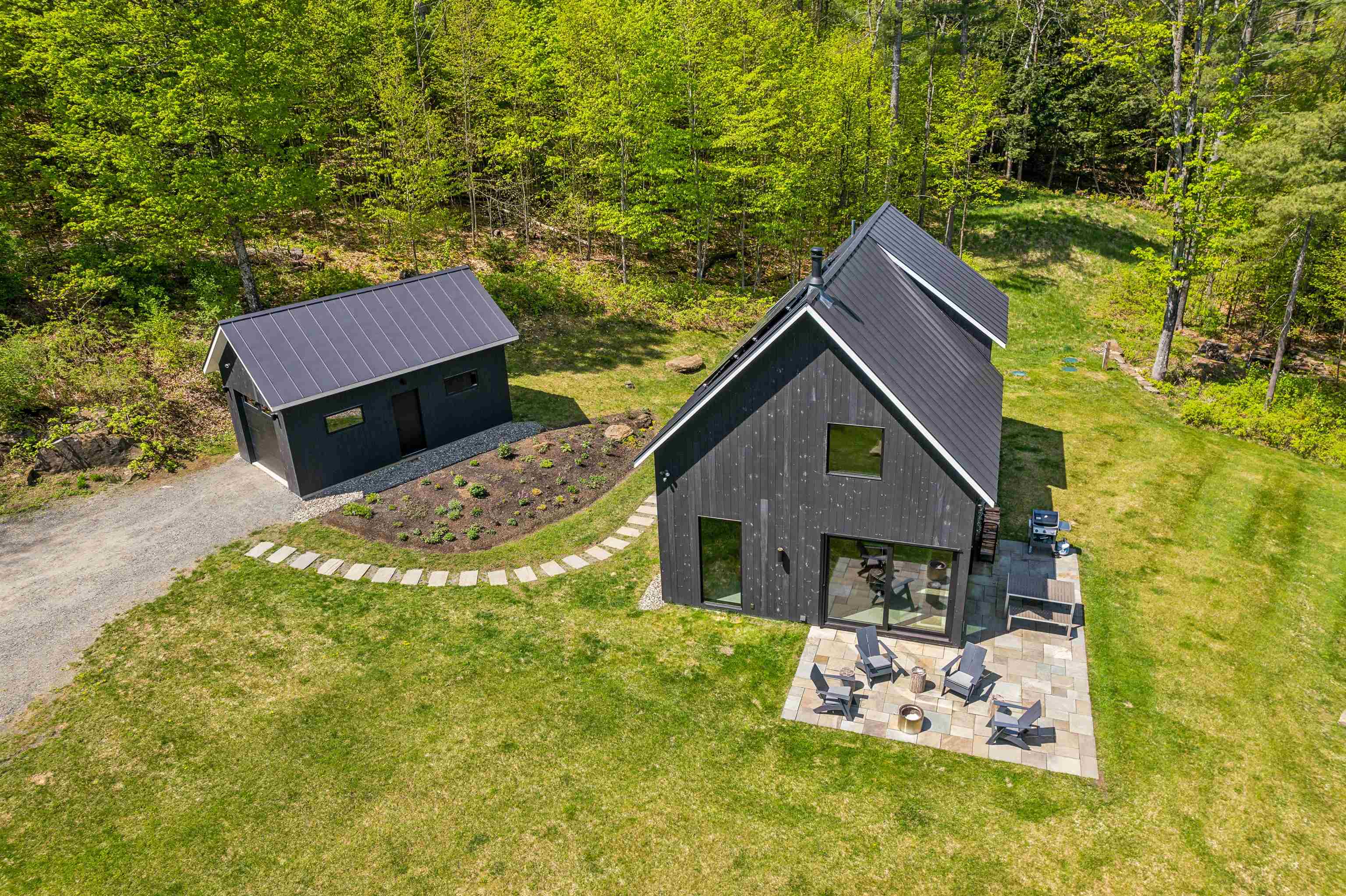 5 Maple Heights Hartland, VT 05089 - Photo 3 of 38