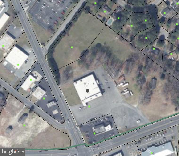 view of living room with furniture and floor