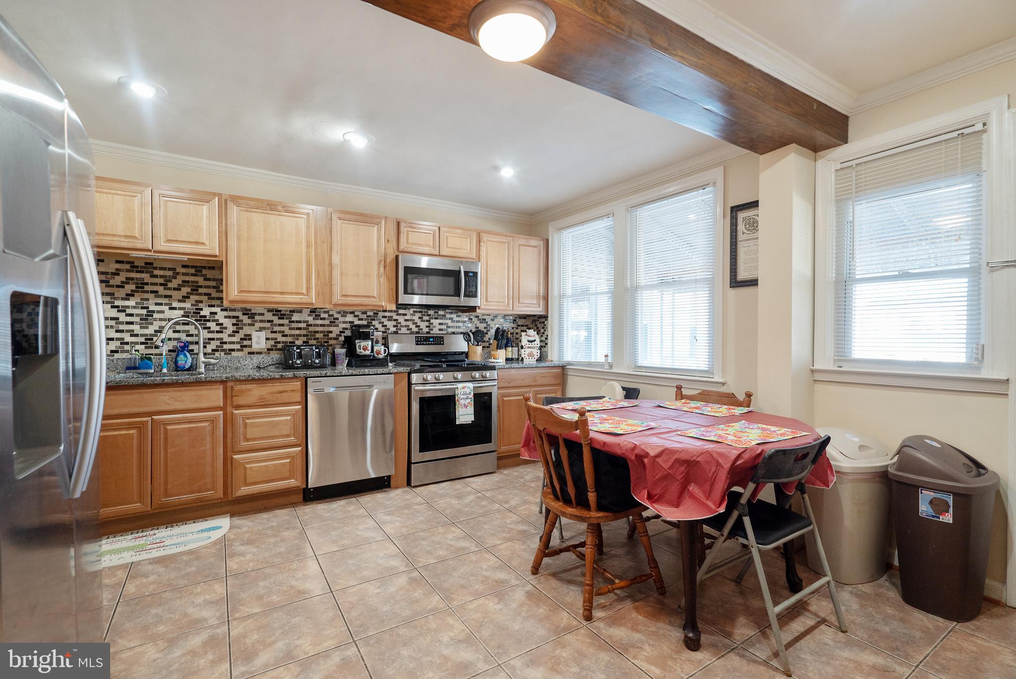 224 West Edgevale Road Baltimore, MD 21225 - Photo 7 of 31