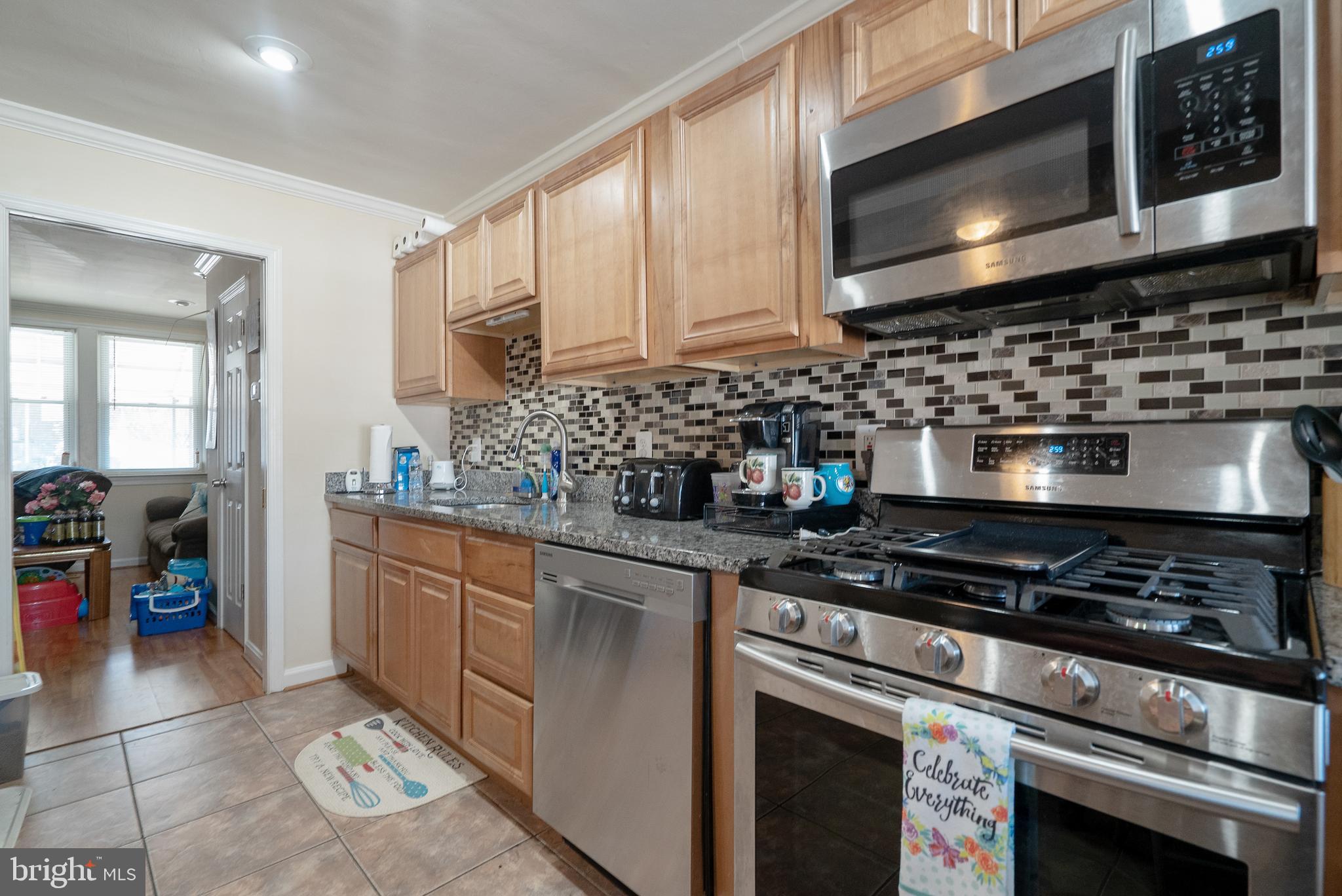 224 West Edgevale Road Baltimore, MD 21225 - Photo 8 of 31