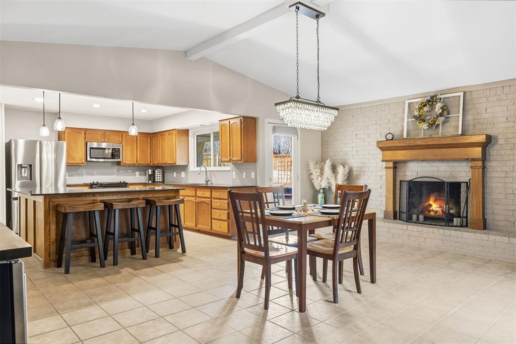 919 Mockingbird Drive Grapevine, TX 76051 - Photo 27 of 40