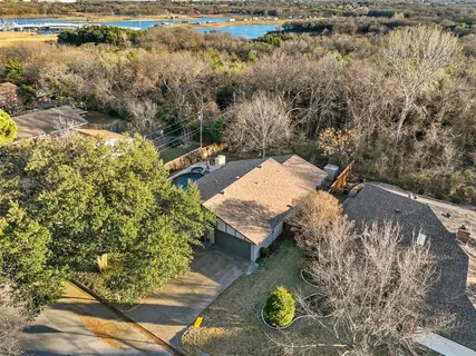 $559,900 | 919 Mockingbird Drive, Grapevine, TX 76051