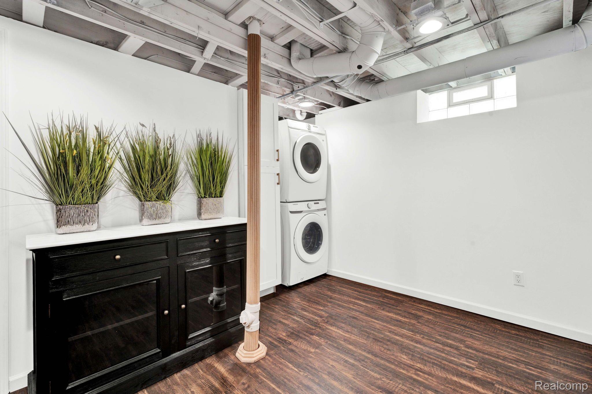 1201 Audubon Road Grosse Pointe, MI 48230 - Photo 59 of 69 Lower Level Laundry