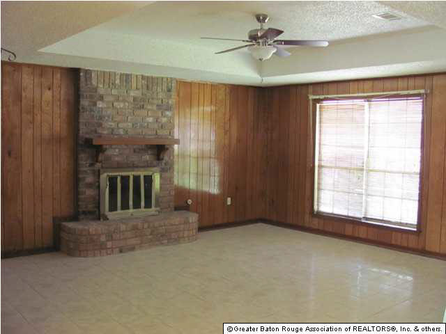 2165 General Beauregard Avenue Baton Rouge, LA 70810 - Photo 4 of 11