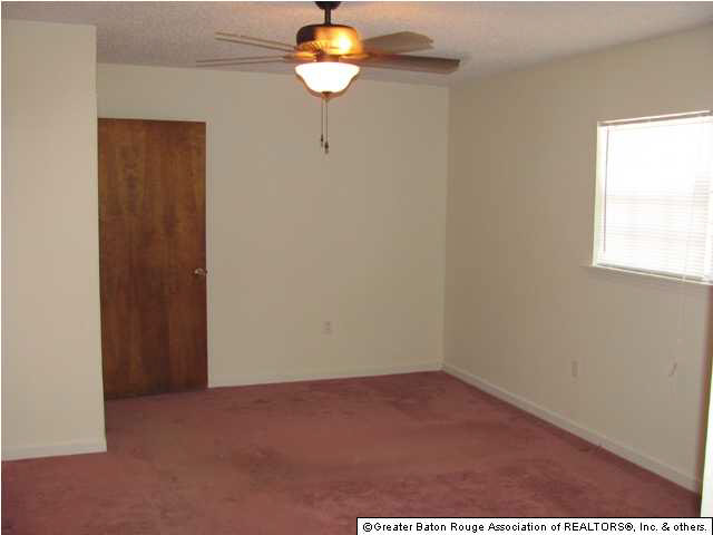 2165 General Beauregard Avenue Baton Rouge, LA 70810 - Photo 6 of 11