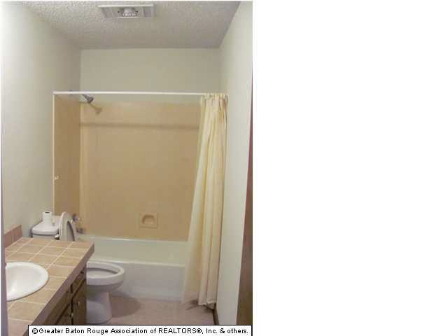 2165 General Beauregard Avenue Baton Rouge, LA 70810 - Photo 7 of 11