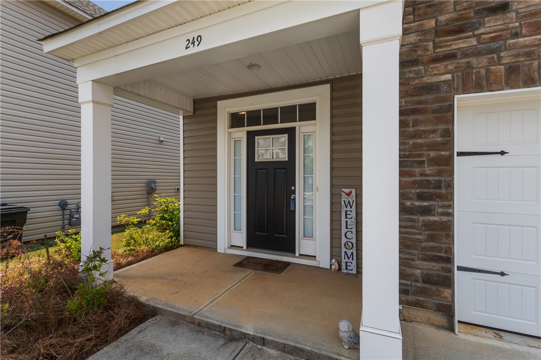 249 Samuel Street Pendleton, SC 29670 - Photo 3 of 42