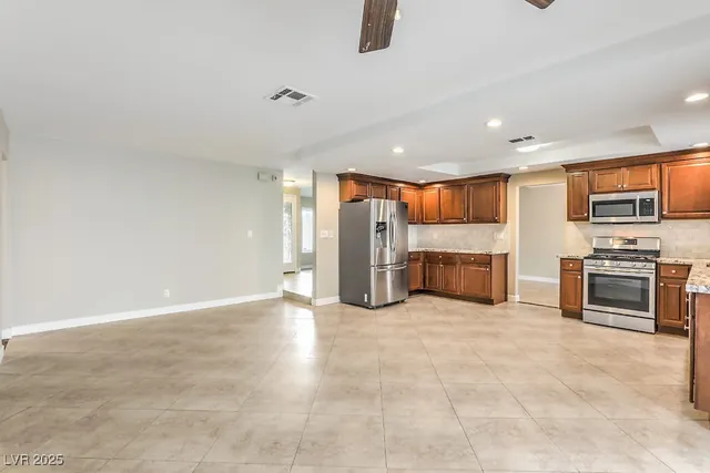 $2,495 | 5261 South Sepulveda Boulevard, Las Vegas, NV 89118