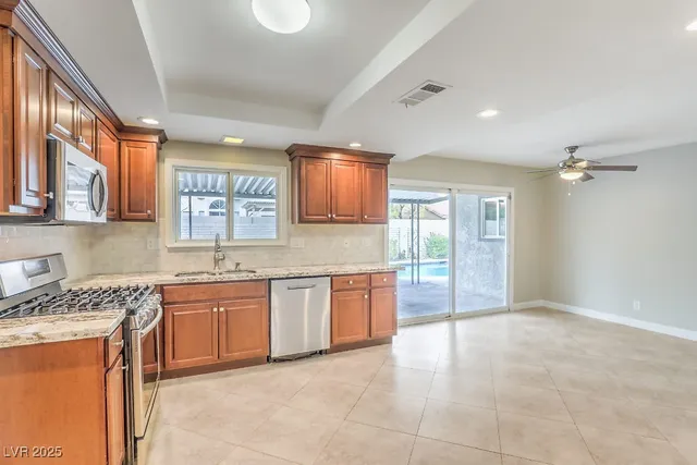 $2,495 | 5261 South Sepulveda Boulevard, Las Vegas, NV 89118