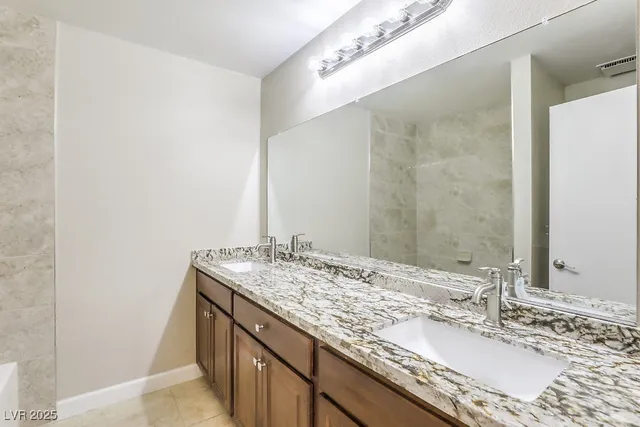 $2,495 | 5261 South Sepulveda Boulevard, Las Vegas, NV 89118