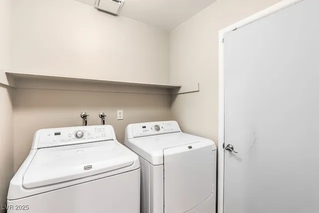 $2,495 | 5261 South Sepulveda Boulevard, Las Vegas, NV 89118