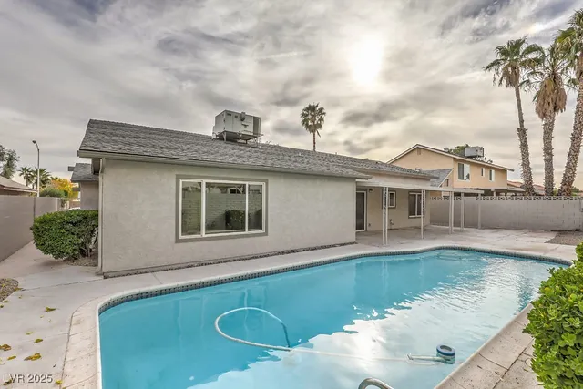 $2,495 | 5261 South Sepulveda Boulevard, Las Vegas, NV 89118