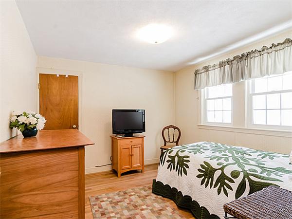 59 Richdale Road Needham, MA 02494 - Photo 14 of 20 Gallery Image 14