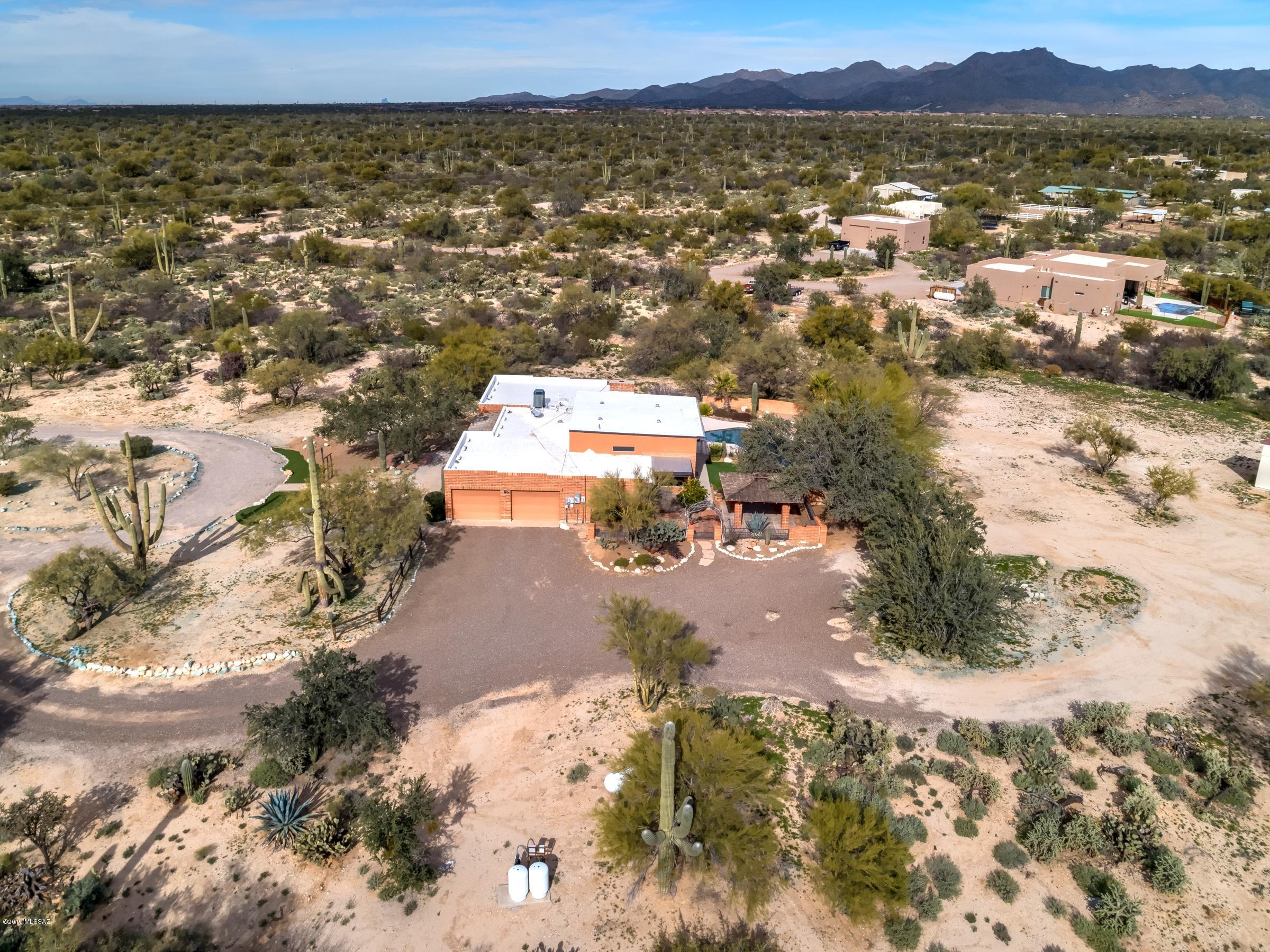 11390 North Shannon Road Tucson, AZ 85742 - Photo 13 of 32